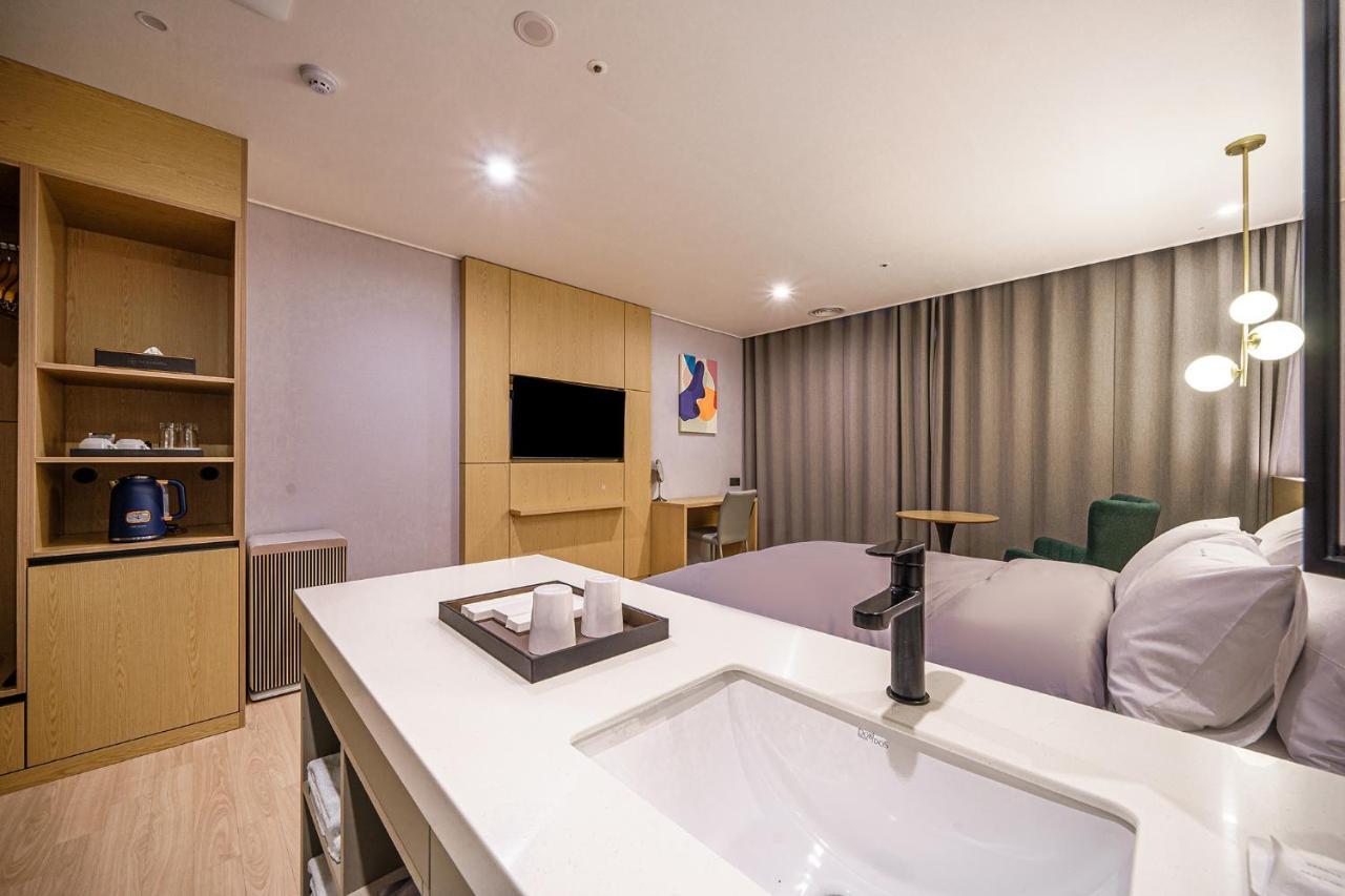 Act Hotel Daegu Exterior photo